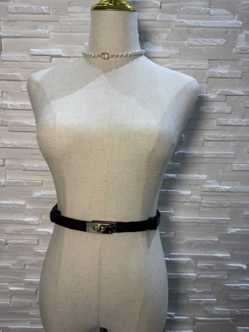 Ceinture H Noir En Veritable Cuir Grainée